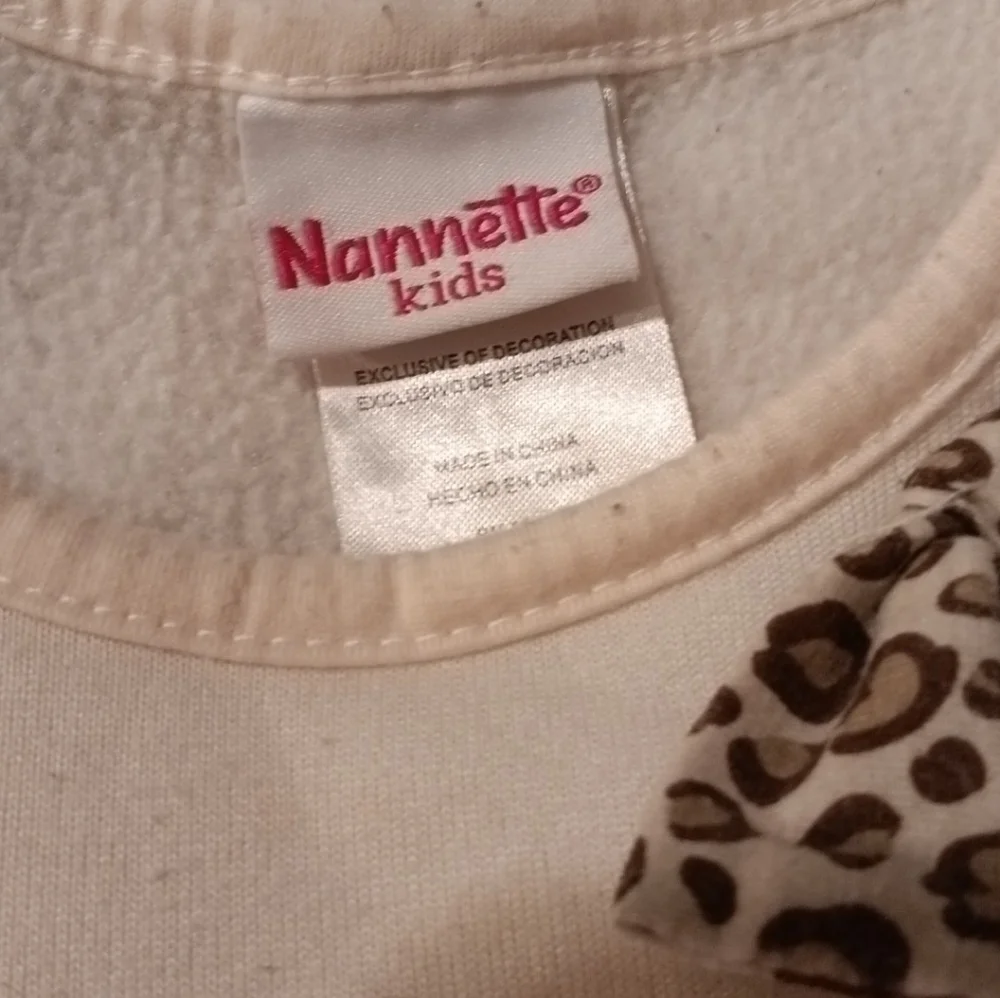 Baby girl outfit size 24months